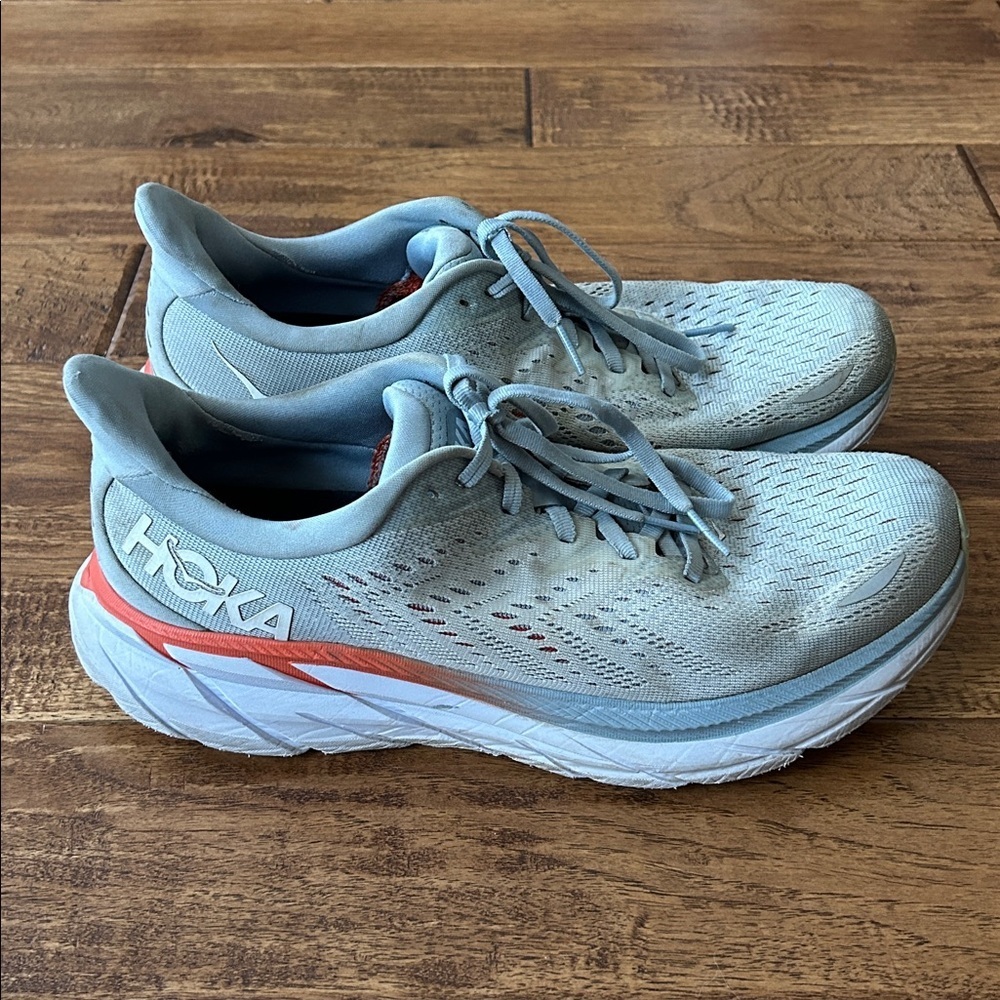 Hoka One One Clifton 8 Max Cushioned Road Running Shoes Light Blue Size 10.5
